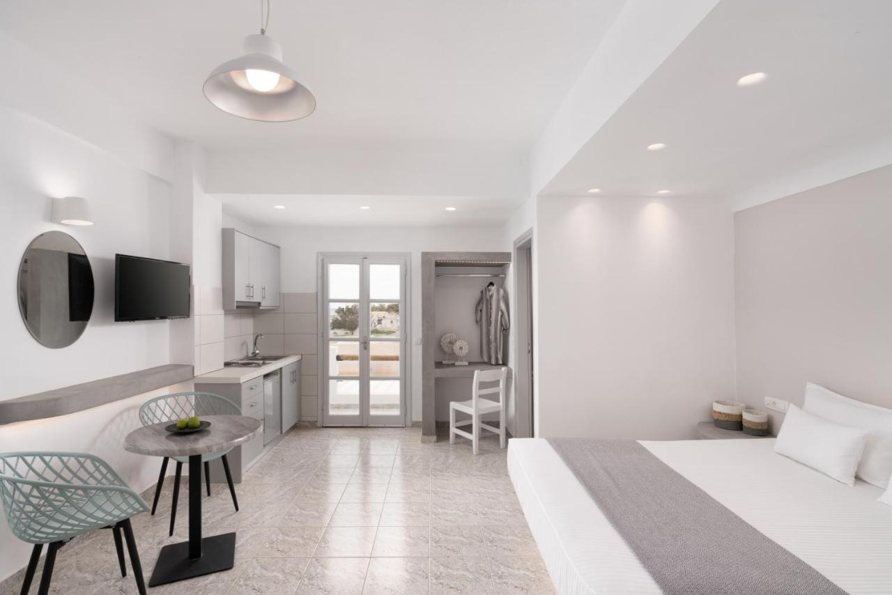 White Lily Suites & Lofts - Adults Only 16 Plus Perivolos  Buitenkant foto