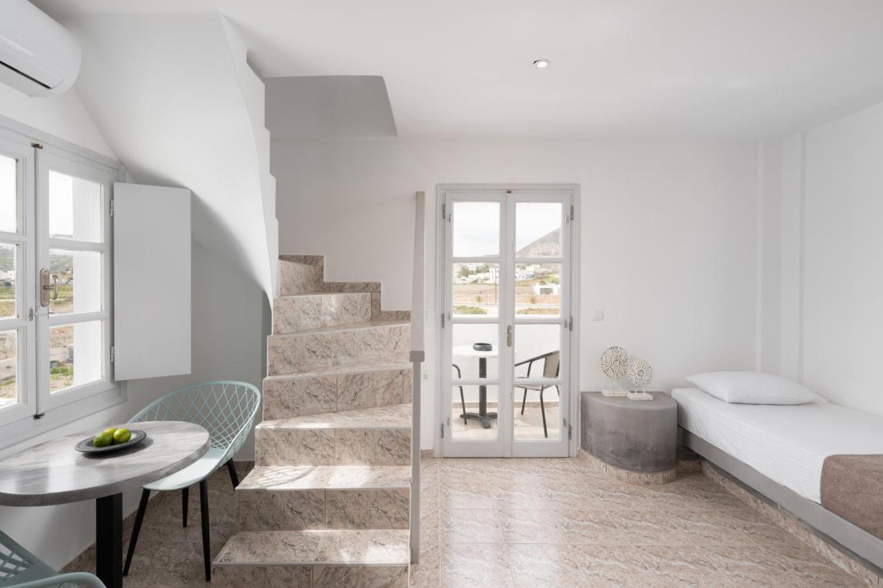 White Lily Suites & Lofts - Adults Only 16 Plus Perivolos  Buitenkant foto