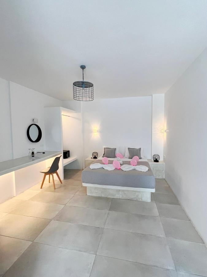 White Lily Suites & Lofts - Adults Only 16 Plus Perivolos  Buitenkant foto