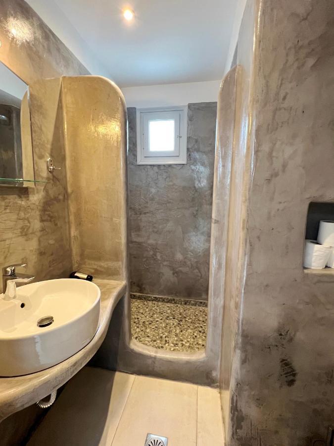 White Lily Suites & Lofts - Adults Only 16 Plus Perivolos  Buitenkant foto